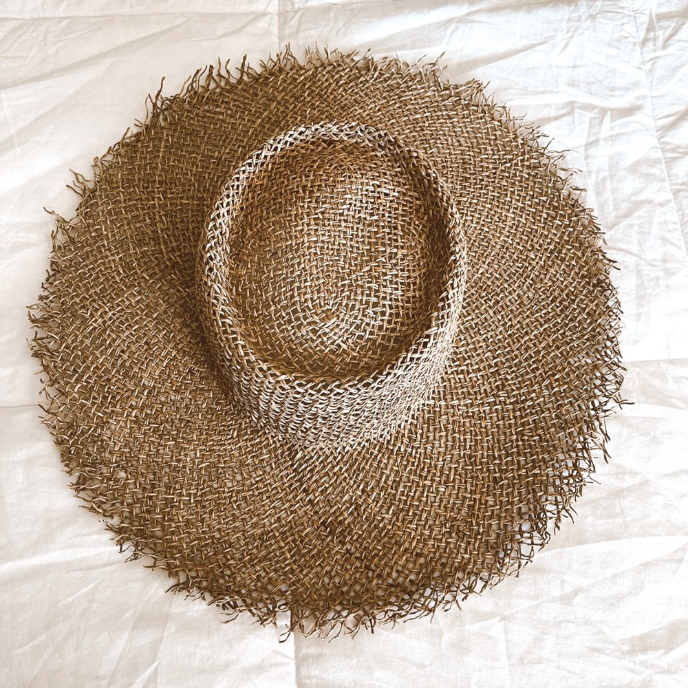 Sunny dip fray boater